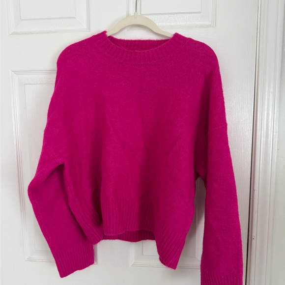 Pink Zara sweater - Picture 1 of 2